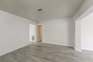 15222 Wickbriar Dr, Houston, TX 77053 - Photo 15