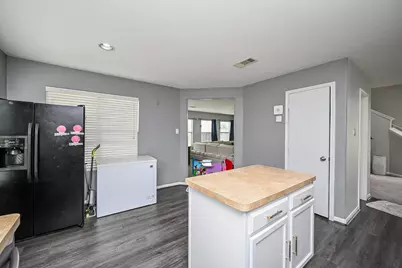 5615 Sunfall Bend Ln, Katy, TX 77449 - Photo 11