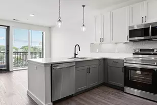 1100 N Zang Blvd, Dallas, TX 75023 - Photo 9