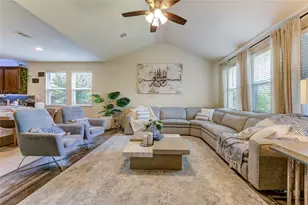 12514 Colony Hill Ln, Houston, TX 77014 - Photo 11
