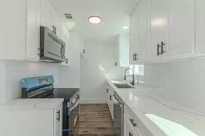 8506 Brock Park Boulevard, Houston, TX 77078 - Photo 17