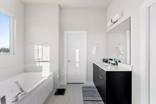 4904 Noble St, Houston, TX 77020 - Photo 13