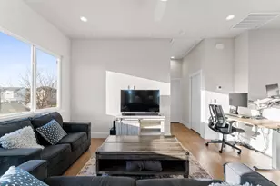 4904 Noble St, Houston, TX 77020 - Photo 9