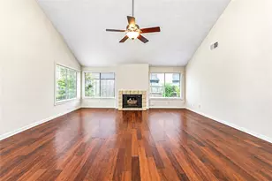 1719 Sullins Way, Houston, TX 77058 - Photo 5