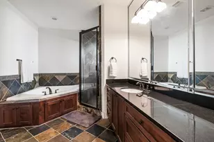 1430 Dorothy St, Houston, TX 77008 - Photo 13