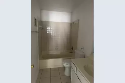 9797 Leawood Boulevard #1414, Houston, TX 77099 - Photo 3