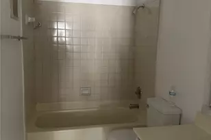 9797 Leawood Blvd, Houston, TX 77099 - Photo 3