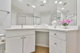 2400 McCue Rd, Houston, TX 77056 - Photo 23