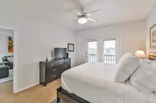 2400 McCue Rd, Houston, TX 77056 - Photo 17