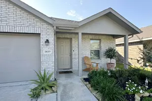 18019 Mendocino Ridge Ln, Hockley, TX 77447 - Photo 3