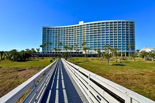 1401 E Beach Dr, Galveston, TX 77550 - Photo 19