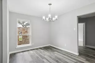 8646 Whitecastle Ln, Houston, TX 77088 - Photo 5