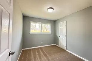 8646 Whitecastle Ln, Houston, TX 77088 - Photo 17