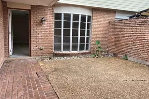 1539 Ramada Dr, Houston, TX 77062 - Photo 11
