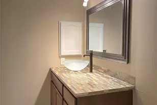 1539 Ramada Dr, Houston, TX 77062 - Photo 9