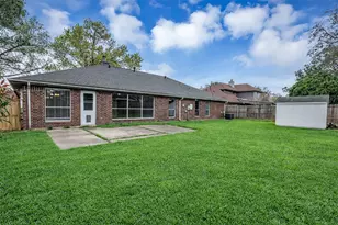 14119 Falling Elm Ln, Houston, TX 77015 - Photo 23