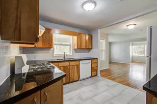 5519 Huisache St, Houston, TX 77081 - Photo 17