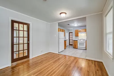 5519 Huisache Street, Houston, TX 77081 - Photo 13