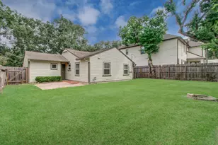 5519 Huisache St, Houston, TX 77081 - Photo 35