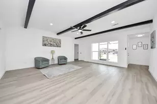 2701 Mustang Rd, Alvin, TX 77511 - Photo 7