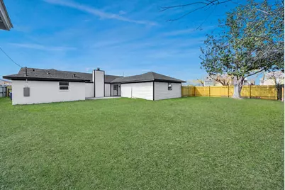 2701 Mustang Road, Alvin, TX 77511 - Photo 41