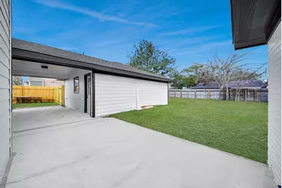 2701 Mustang Road, Alvin, TX 77511 - Photo 35