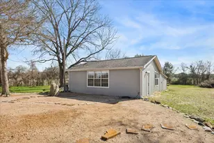 2489 Bartlett Rd, Sealy, TX 77474 - Photo 27