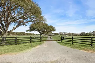 2489 Bartlett Rd, Sealy, TX 77474 - Photo 39