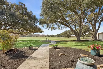 2489 Bartlett Road, Sealy, TX 77474 - Photo 5