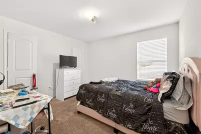 10538 Pine Landing Drive, Houston, TX 77088 - Photo 13