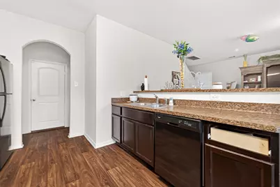 10538 Pine Landing Drive, Houston, TX 77088 - Photo 23