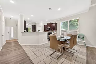 8 Landscape Ct, Conroe, TX 77301 - Photo 13
