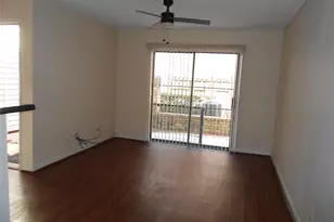 2750 Holly Hall St, Houston, TX 77054 - Photo 3