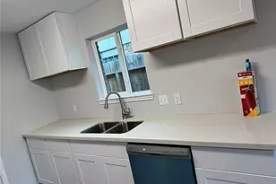 8710 Valley Flag, Houston, TX 77078 - Photo 13