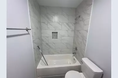 8710 Valley Flag, Houston, TX 77078 - Photo 17