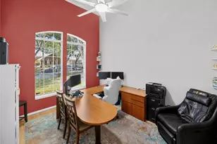 9415 Kari Springs Ct, Houston, TX 77040 - Photo 13