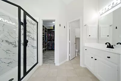 9415 Kari Springs Court, Houston, TX 77040 - Photo 17