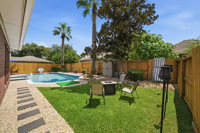 9415 Kari Springs Court, Houston, TX 77040 - Photo 37