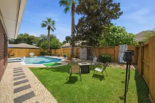 9415 Kari Springs Ct, Houston, TX 77040 - Photo 37