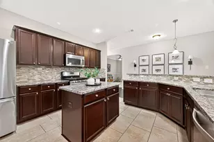 9211 Silverton Star Ln, Houston, TX 77070 - Photo 9