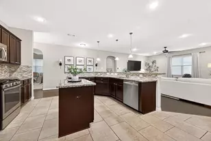 9211 Silverton Star Ln, Houston, TX 77070 - Photo 5