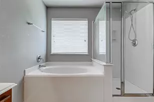 24522 Folkstone Cir, Katy, TX 77494 - Photo 23
