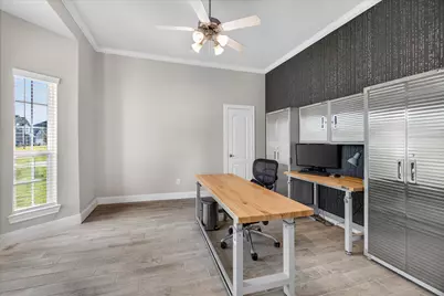 11903 Champions Forest Drive, Mont Belvieu, TX 77535 - Photo 9