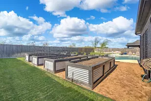 11903 Champion's Frst Dr, Mont Belvieu, TX 77535 - Photo 41