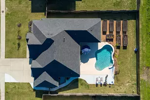 11903 Champion's Frst Dr, Mont Belvieu, TX 77535 - Photo 3