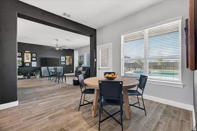 11903 Champions Forest Drive, Mont Belvieu, TX 77535 - Photo 17