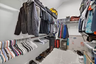 11903 Champions Forest Drive, Mont Belvieu, TX 77535 - Photo 27