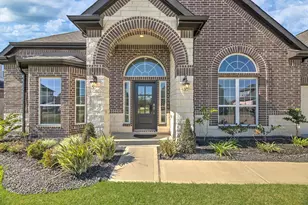 11903 Champion's Frst Dr, Mont Belvieu, TX 77535 - Photo 7