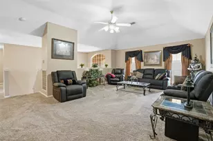 14603 Wynbourn Way, Houston, TX 77083 - Photo 19