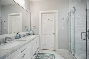 34 W Oak Dr, Houston, TX 77056 - Photo 31